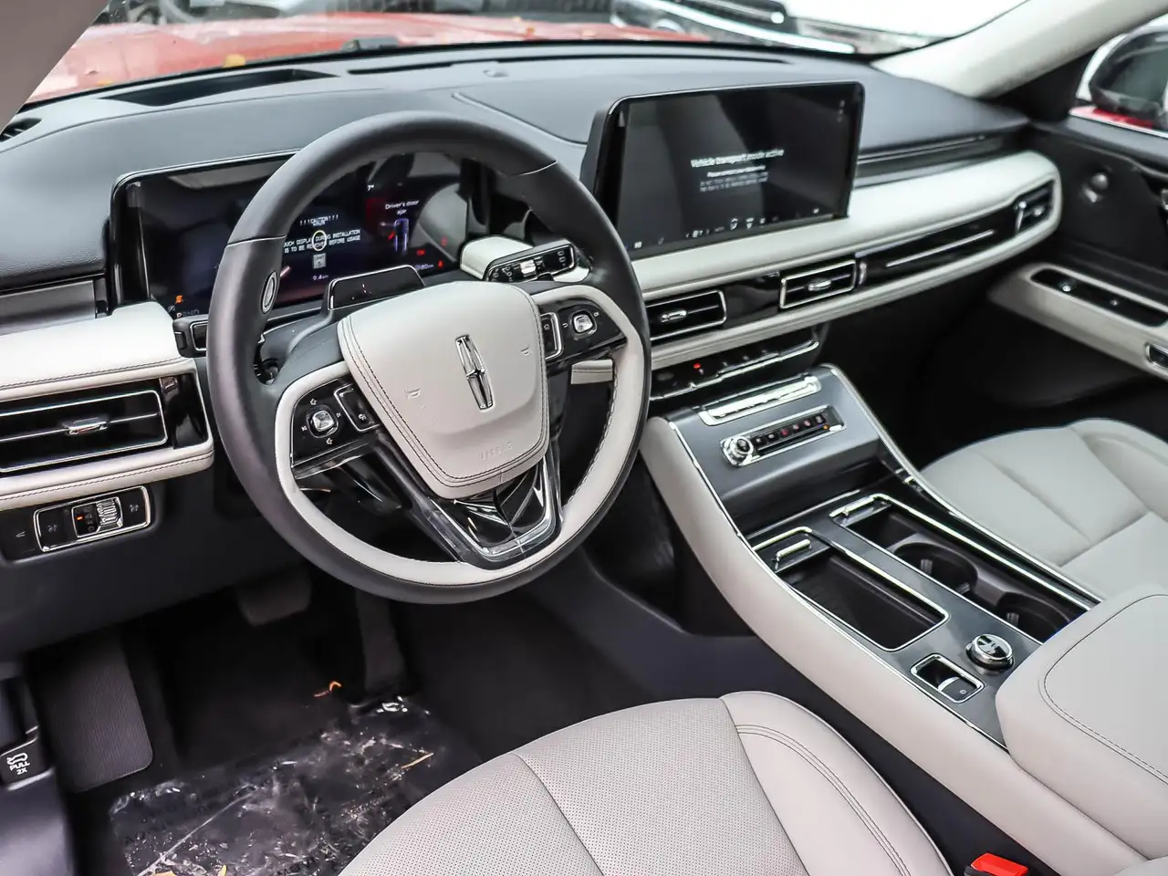 Lincoln Aviator снимка Lincoln Aviator