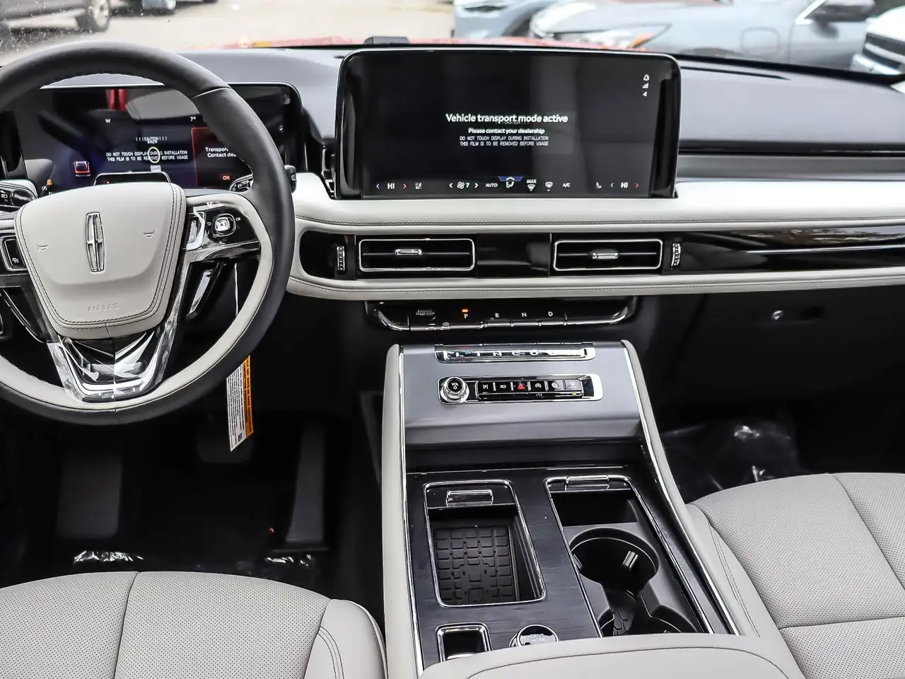 Lincoln Aviator снимка Lincoln Aviator