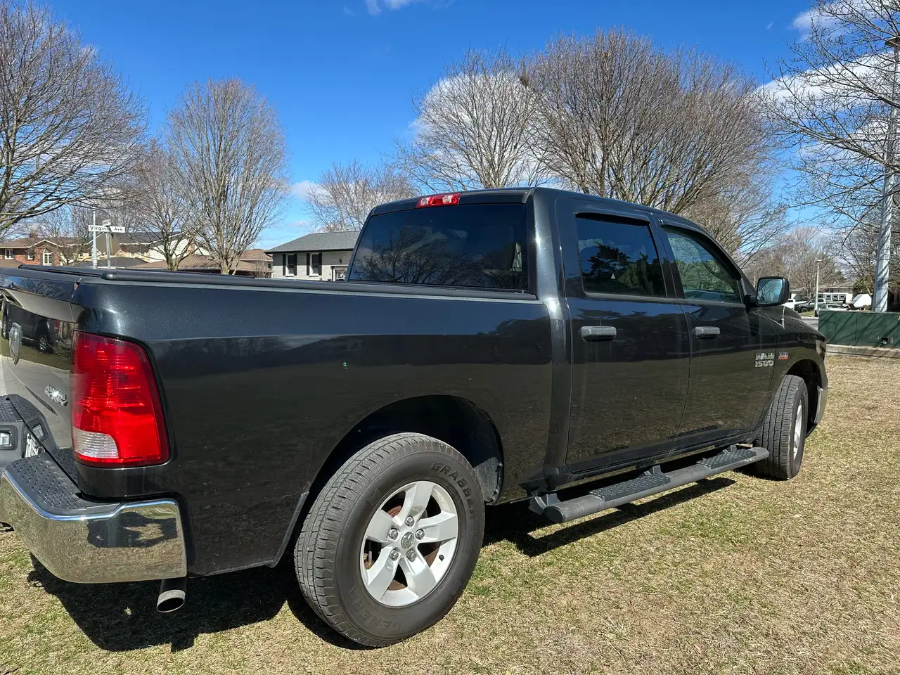 RAM 1500 снимка RAM 1500