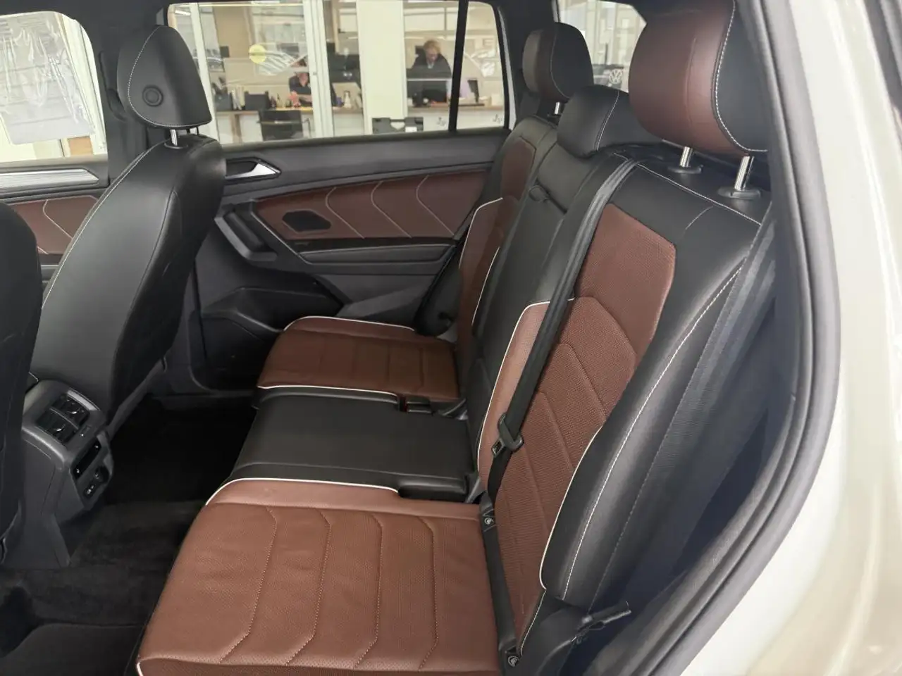 Volkswagen Tiguan снимка Volkswagen Tiguan