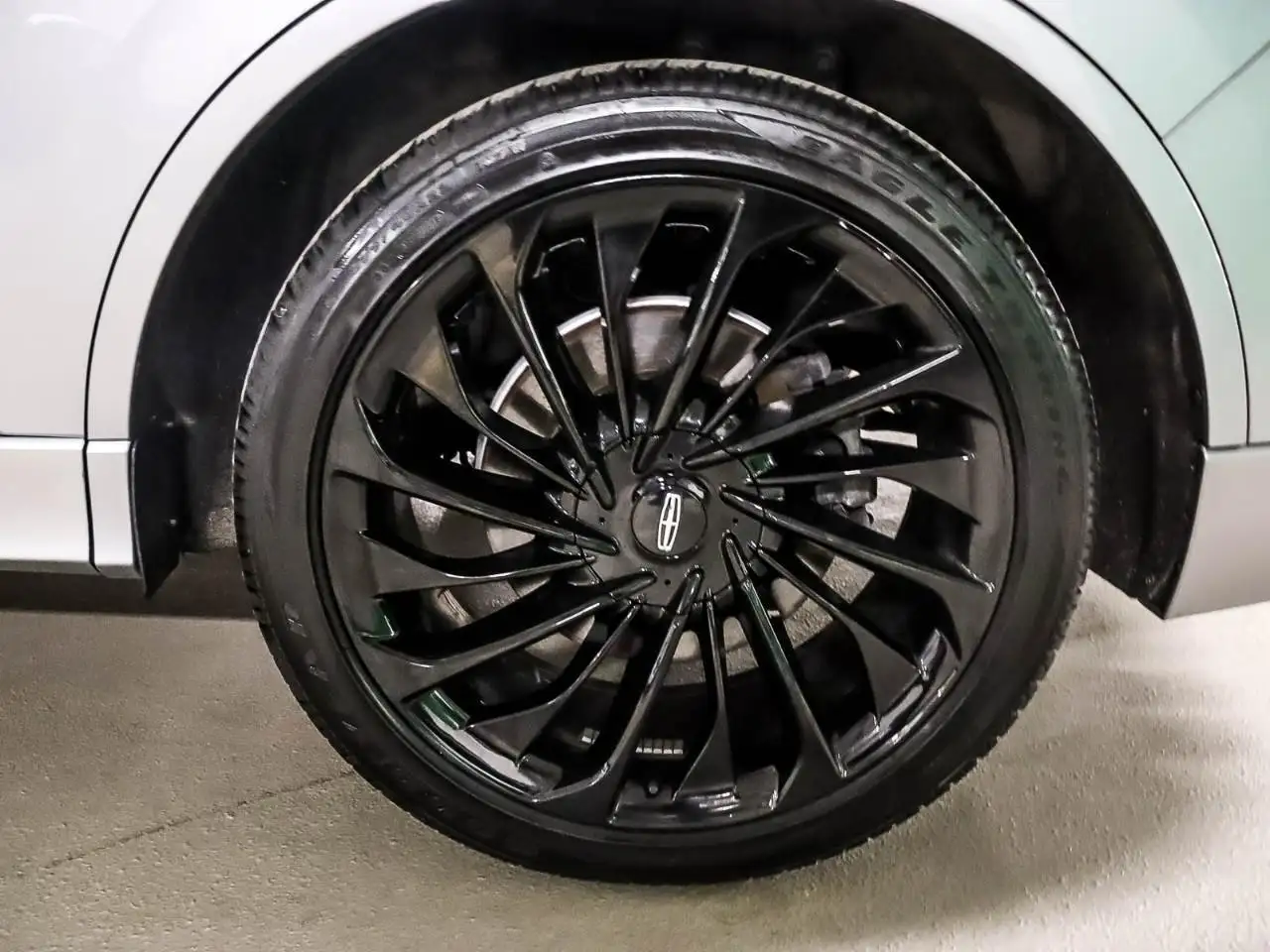 Lincoln Aviator снимка Lincoln Aviator