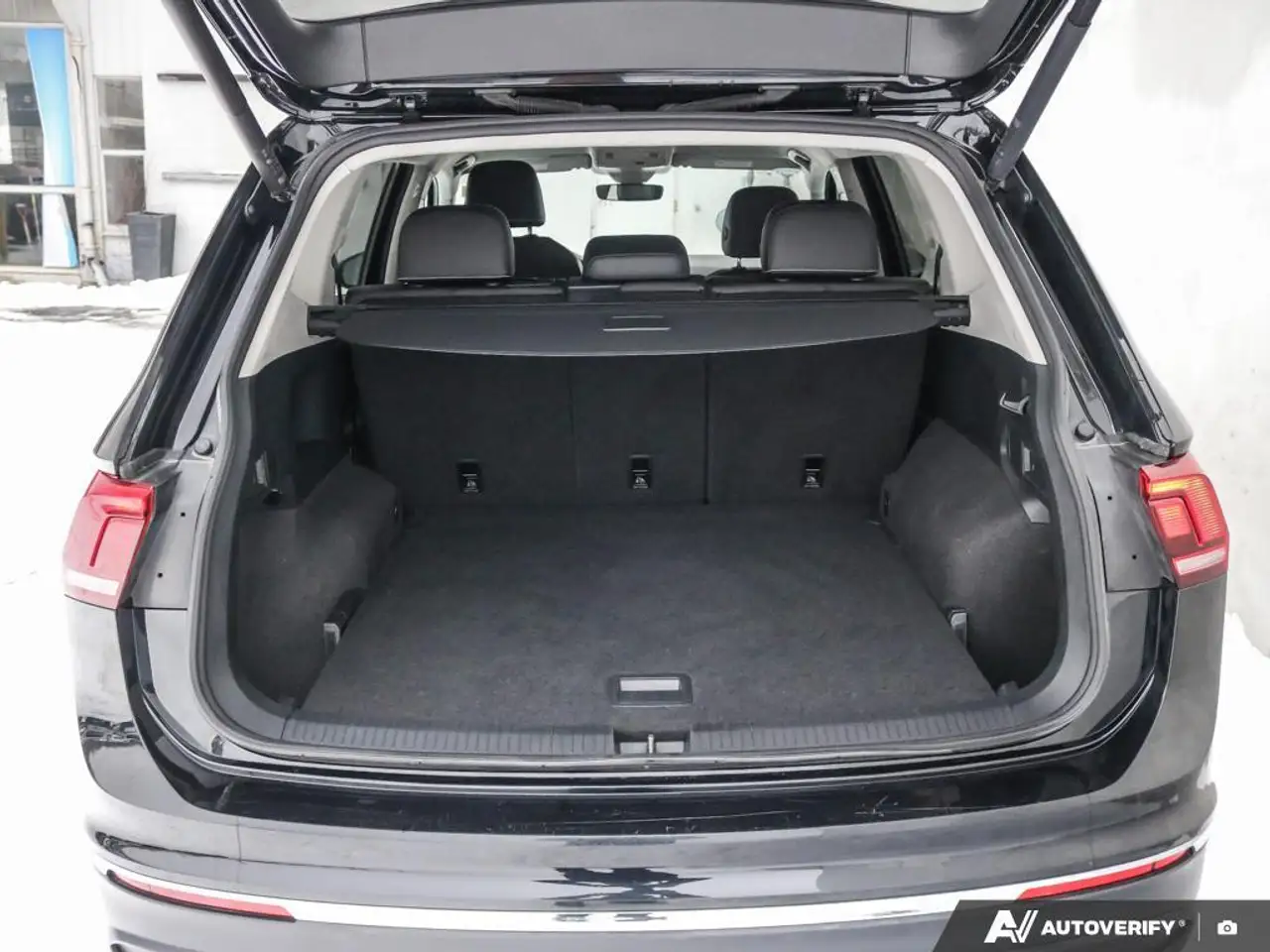 Volkswagen Tiguan снимка Volkswagen Tiguan