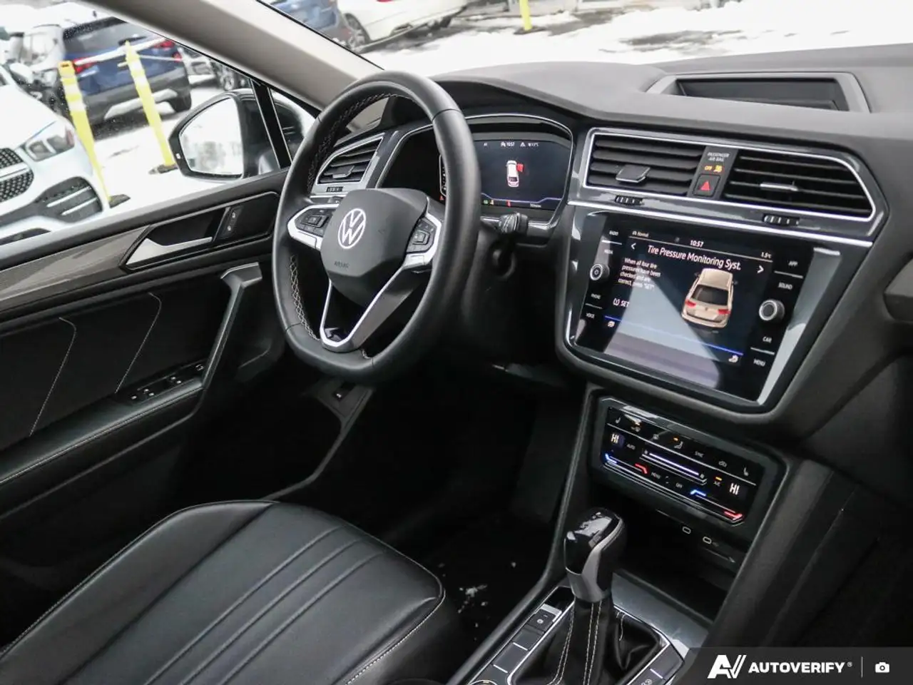 Volkswagen Tiguan снимка Volkswagen Tiguan