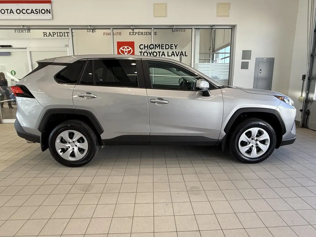 Toyota RAV 4 снимка Toyota RAV 4