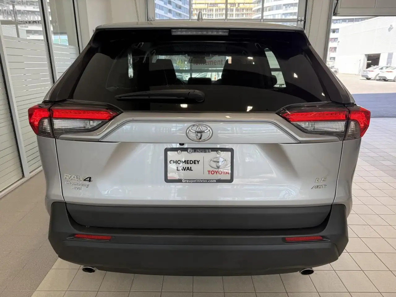 Toyota RAV 4 снимка Toyota RAV 4