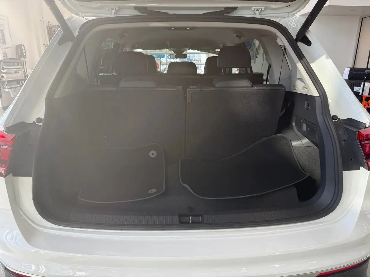 Volkswagen Tiguan снимка Volkswagen Tiguan