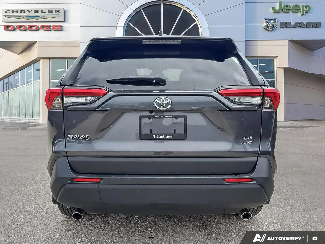 Toyota RAV 4 снимка Toyota RAV 4
