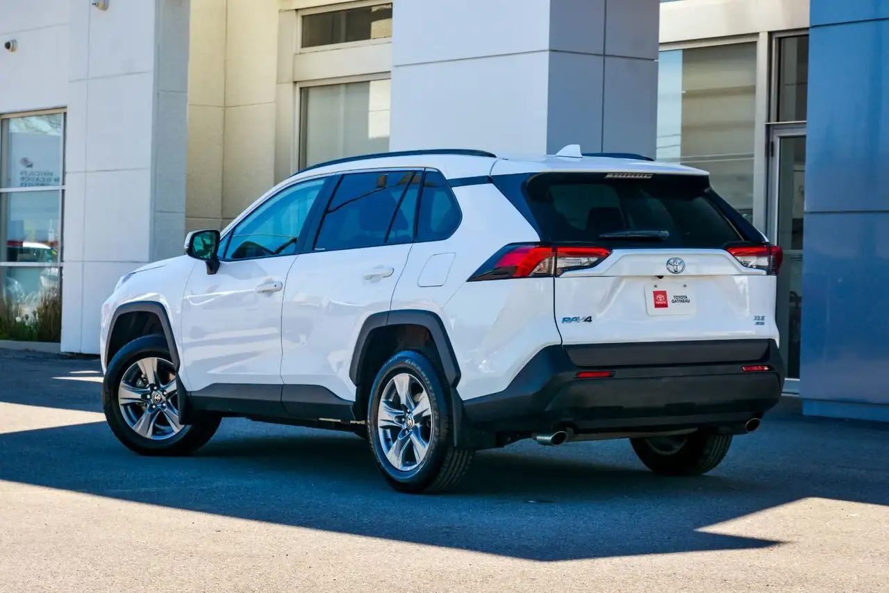 Toyota RAV 4 photo Toyota RAV 4