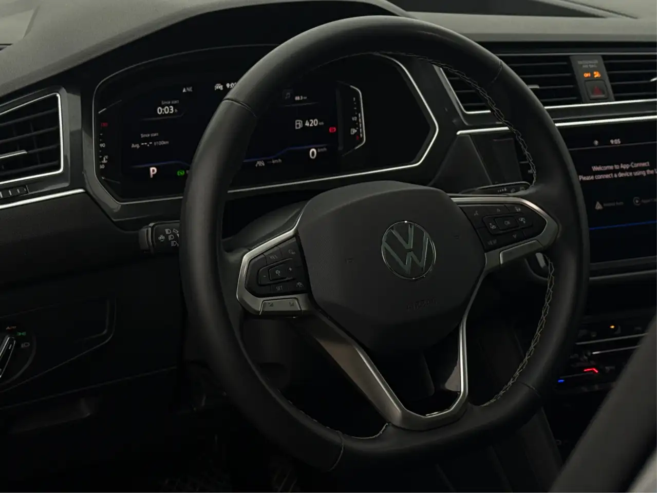 Volkswagen Tiguan снимка Volkswagen Tiguan