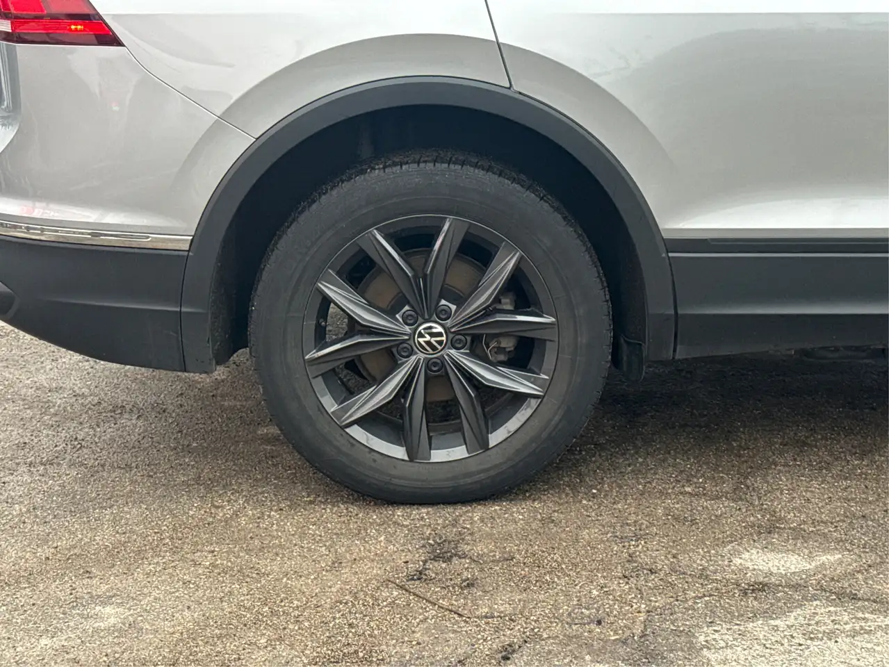 Volkswagen Tiguan снимка Volkswagen Tiguan