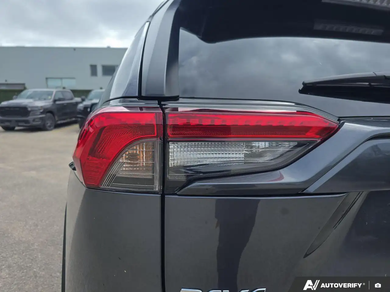 Toyota RAV 4 снимка Toyota RAV 4