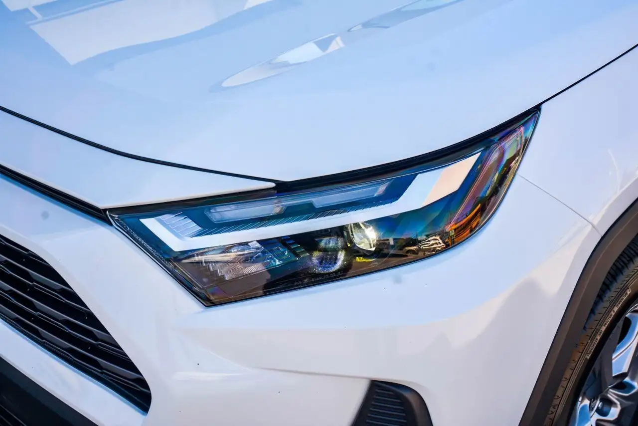 Toyota RAV 4 photo Toyota RAV 4