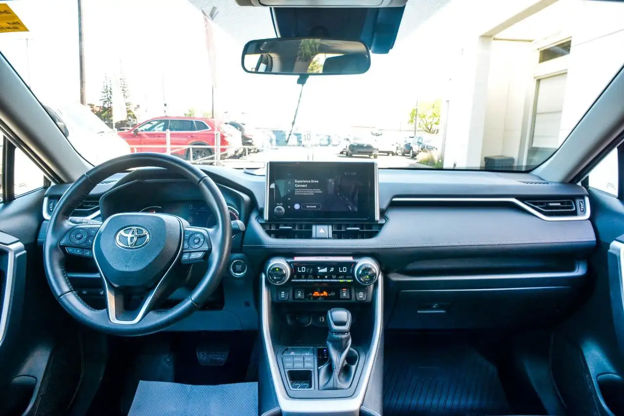 Toyota RAV 4 photo Toyota RAV 4