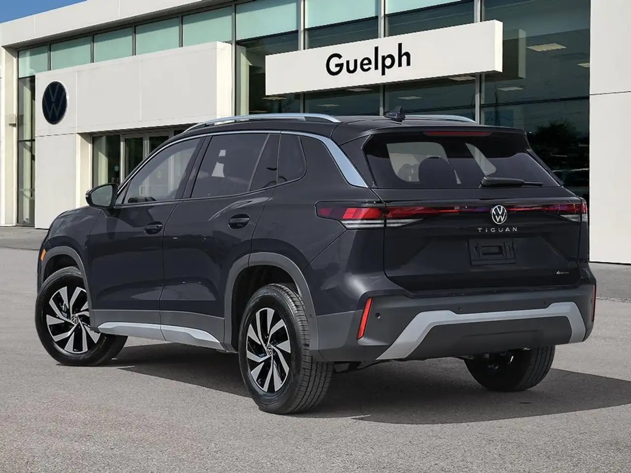 Volkswagen Tiguan снимка Volkswagen Tiguan
