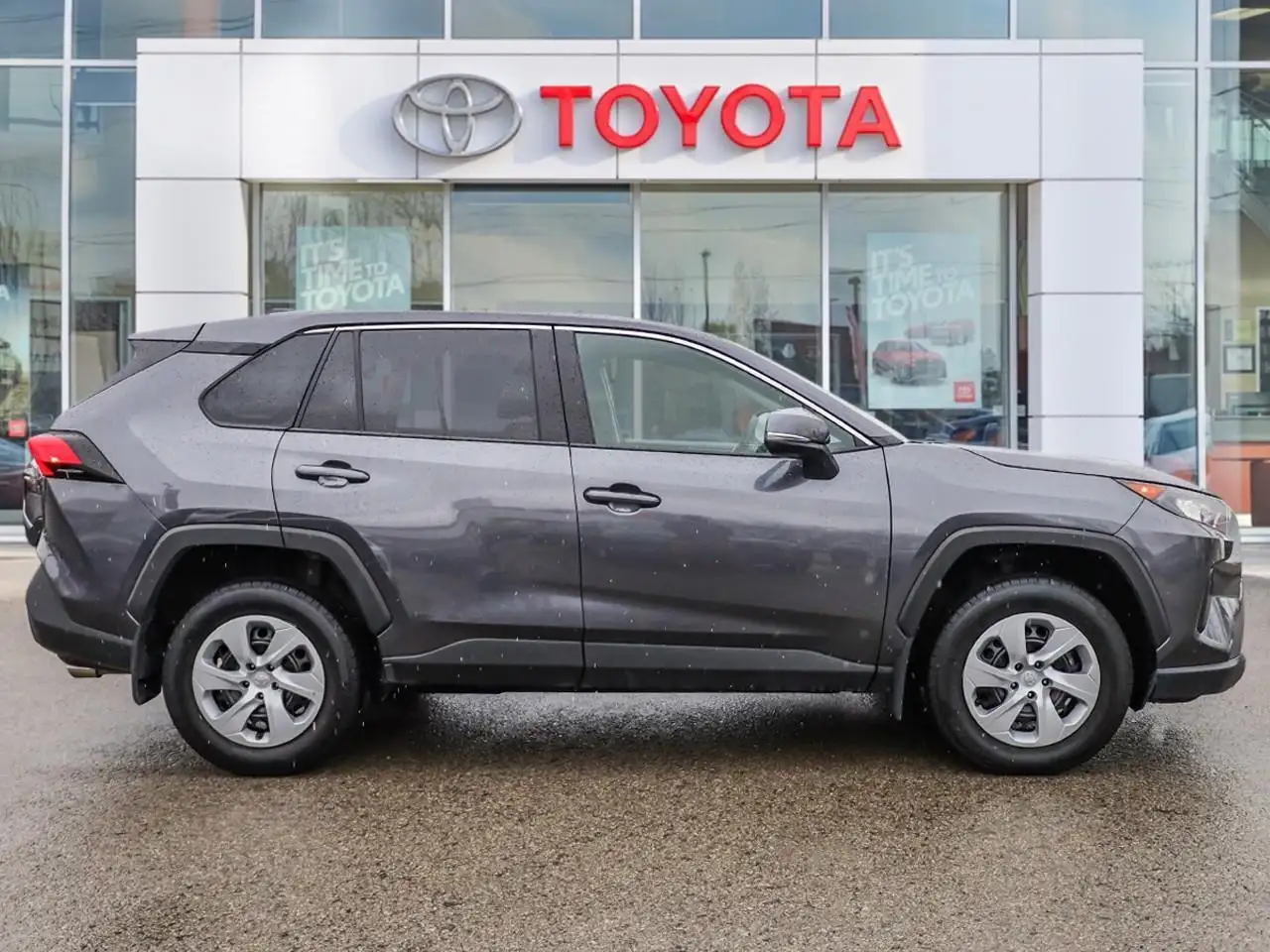 Toyota RAV 4 снимка Toyota RAV 4
