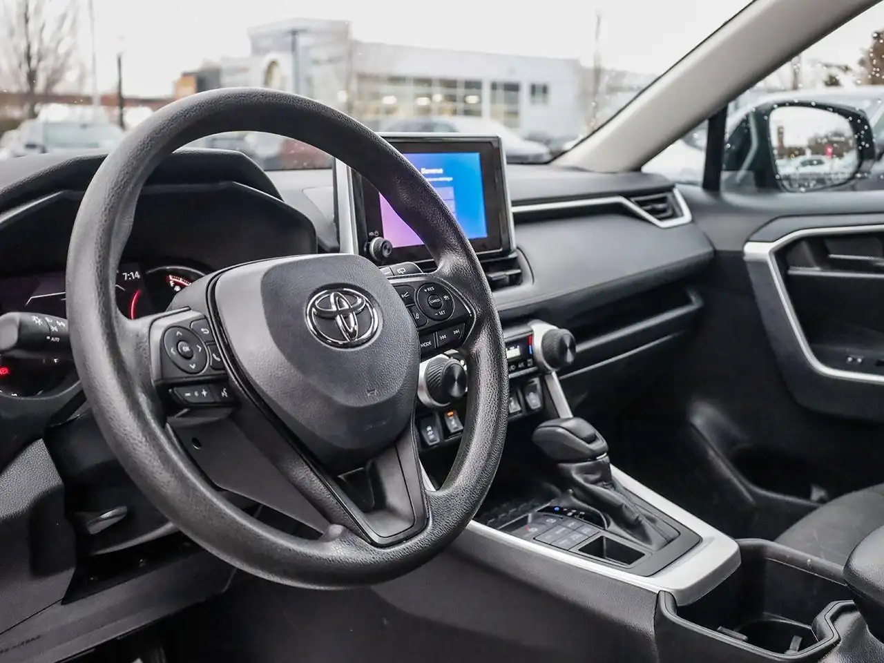 Toyota RAV 4 снимка Toyota RAV 4