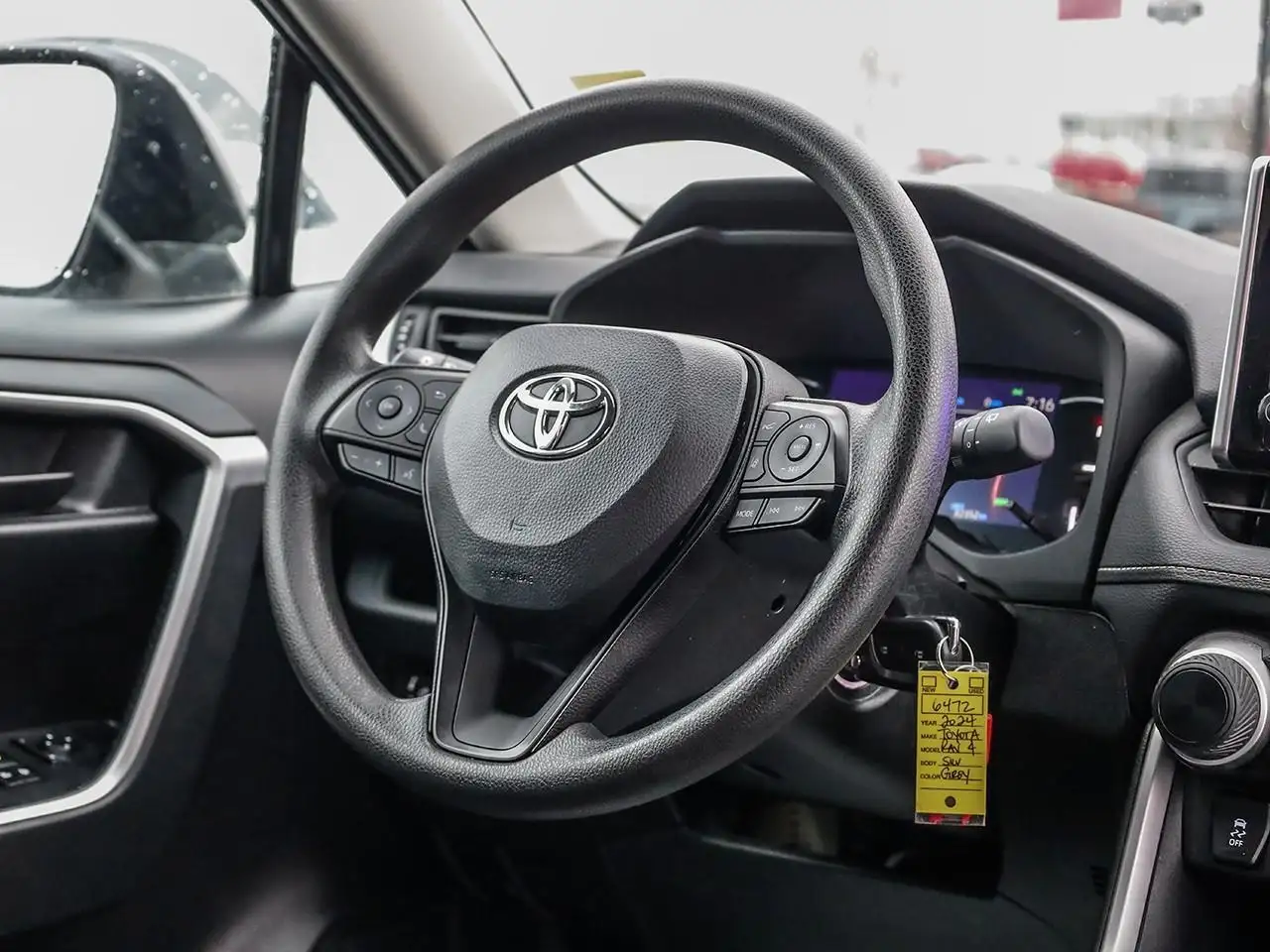 Toyota RAV 4 снимка Toyota RAV 4