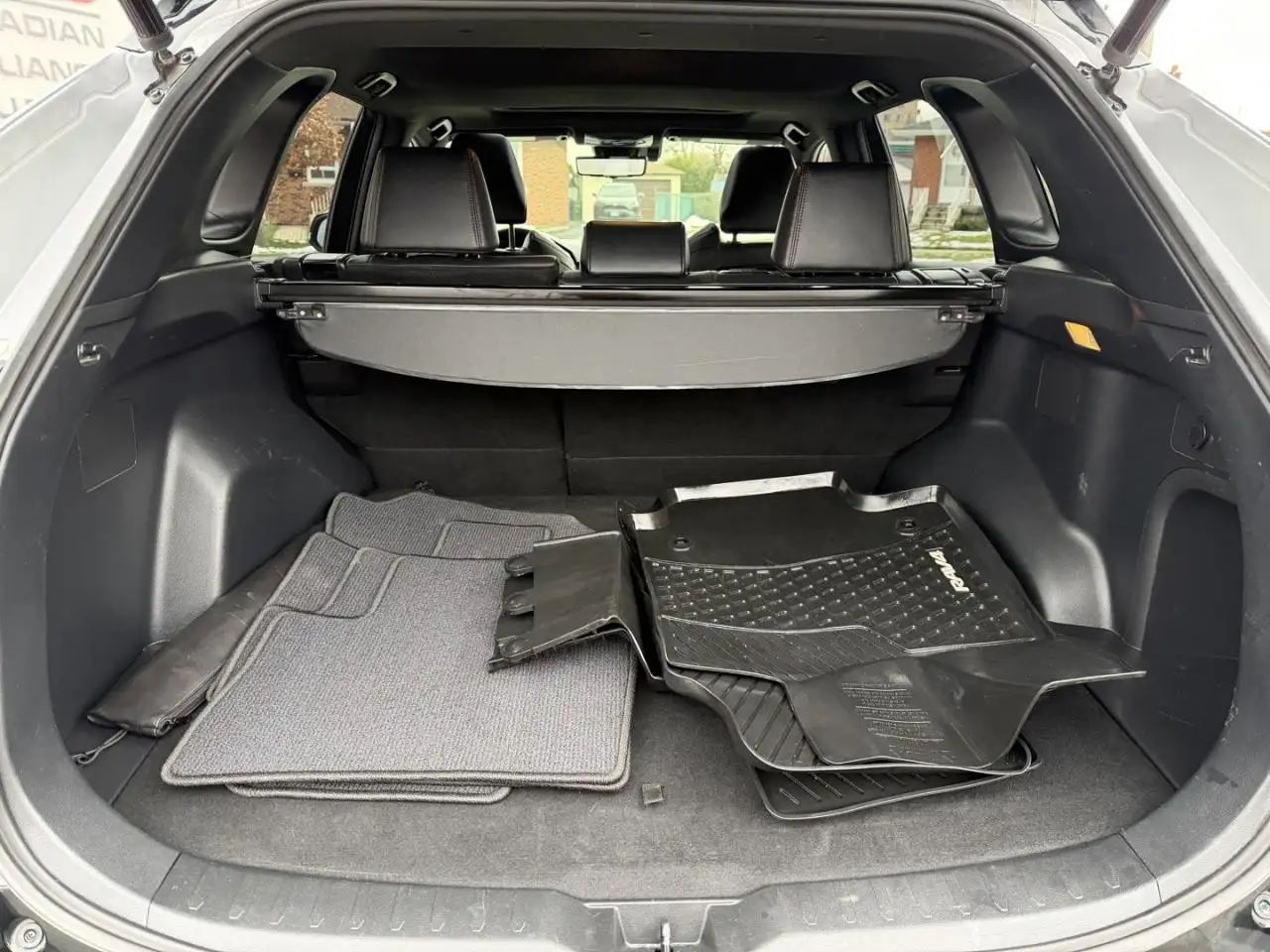 Toyota RAV 4 Prime снимка Toyota RAV 4 Prime