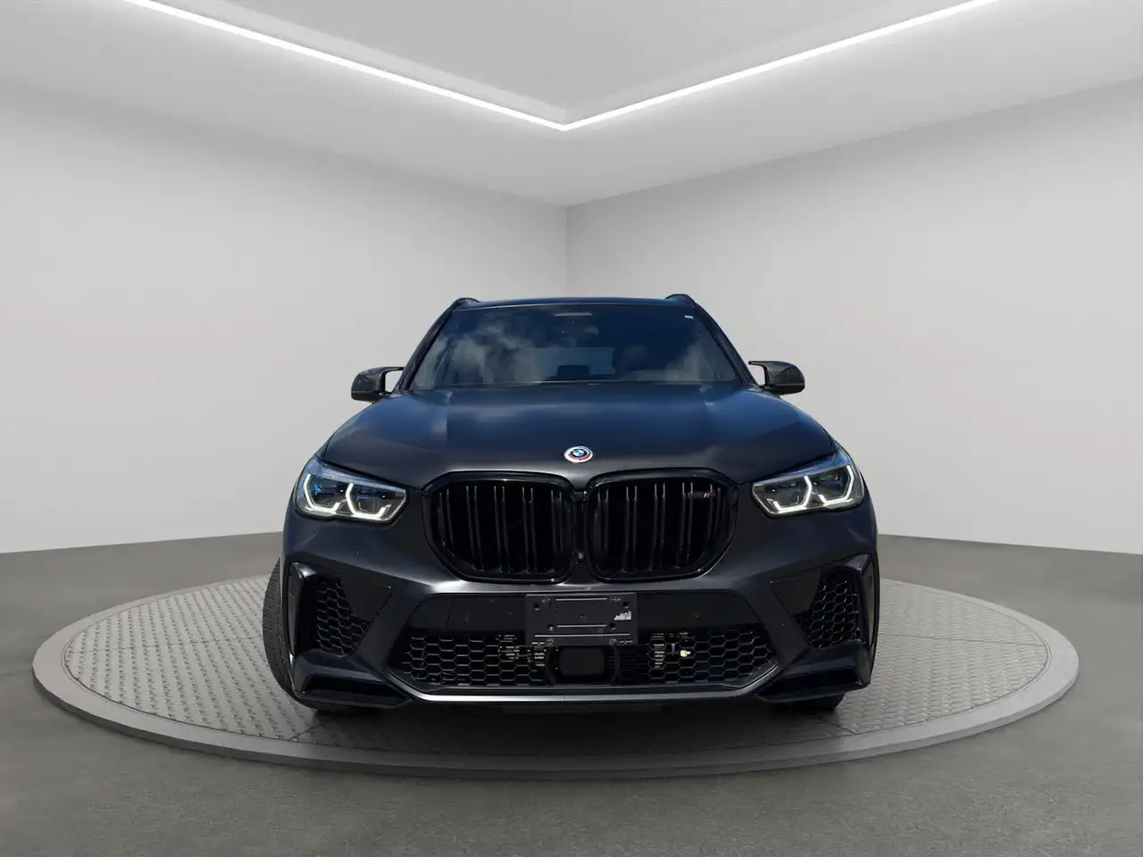 BMW X5 M снимка BMW X5 M