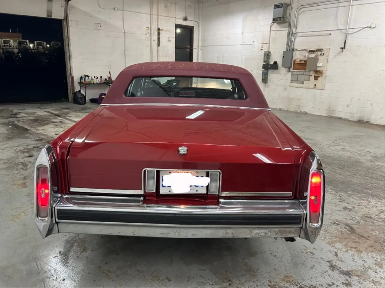 Cadillac Fleetwood снимка Cadillac Fleetwood