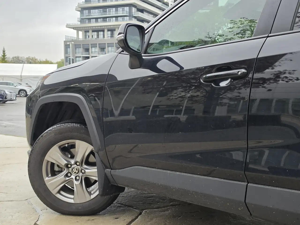Toyota RAV 4 снимка Toyota RAV 4