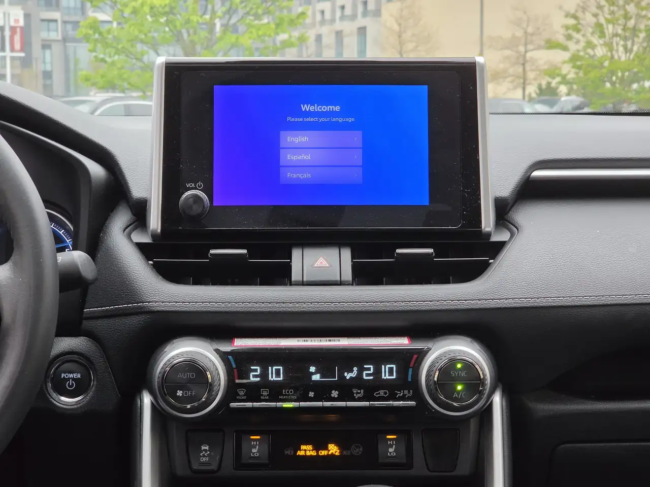 Toyota RAV 4 снимка Toyota RAV 4