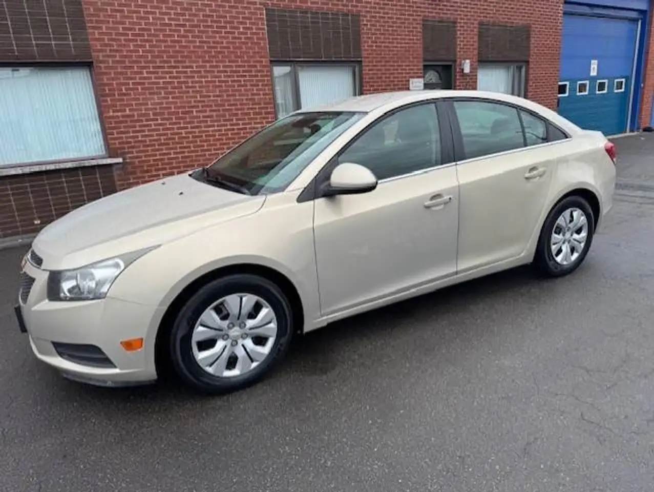 Chevrolet Cruze снимка Chevrolet Cruze