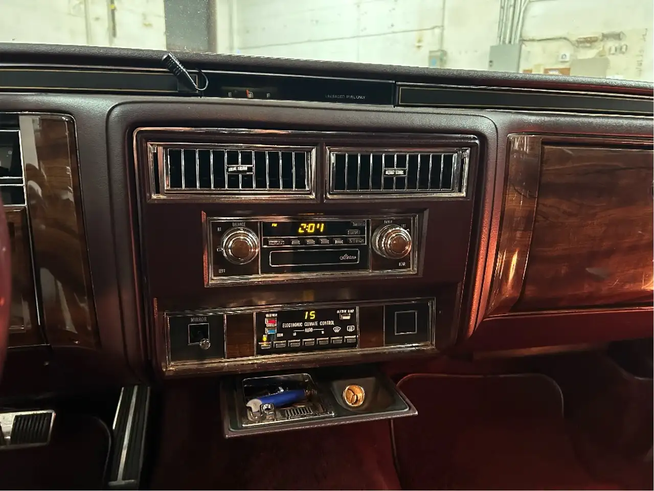 Cadillac Fleetwood снимка Cadillac Fleetwood