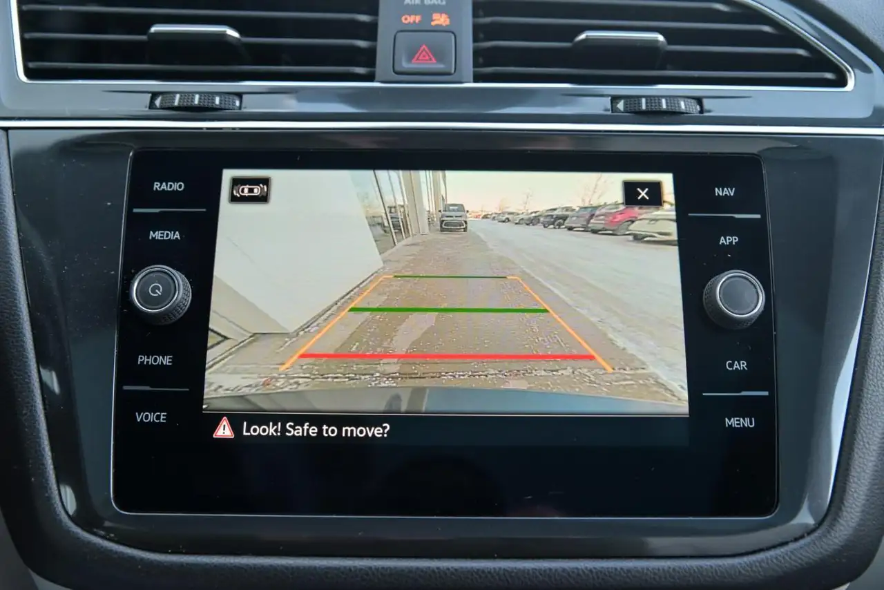 Volkswagen Tiguan снимка Volkswagen Tiguan