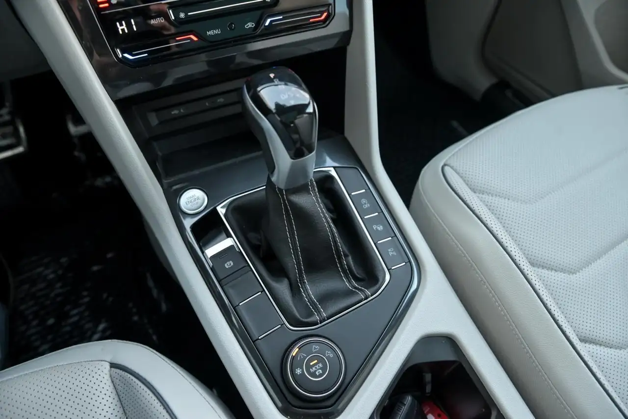 Volkswagen Tiguan снимка Volkswagen Tiguan