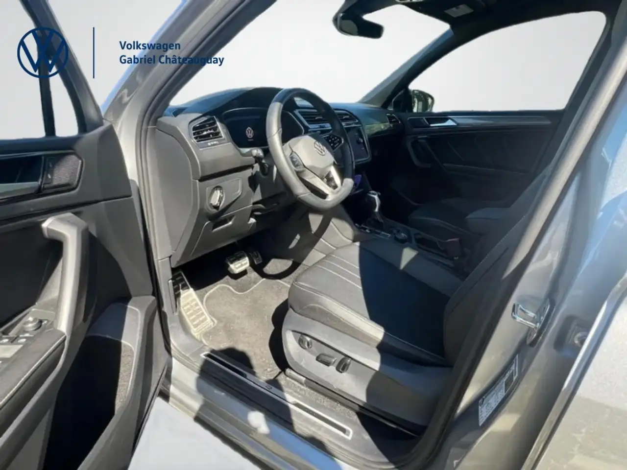 Volkswagen Tiguan снимка Volkswagen Tiguan