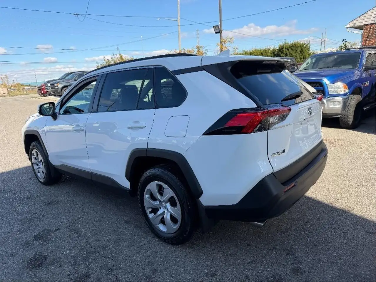 Toyota RAV 4 снимка Toyota RAV 4