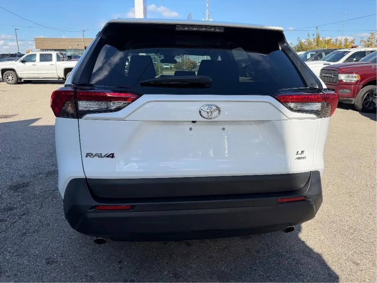 Toyota RAV 4 снимка Toyota RAV 4