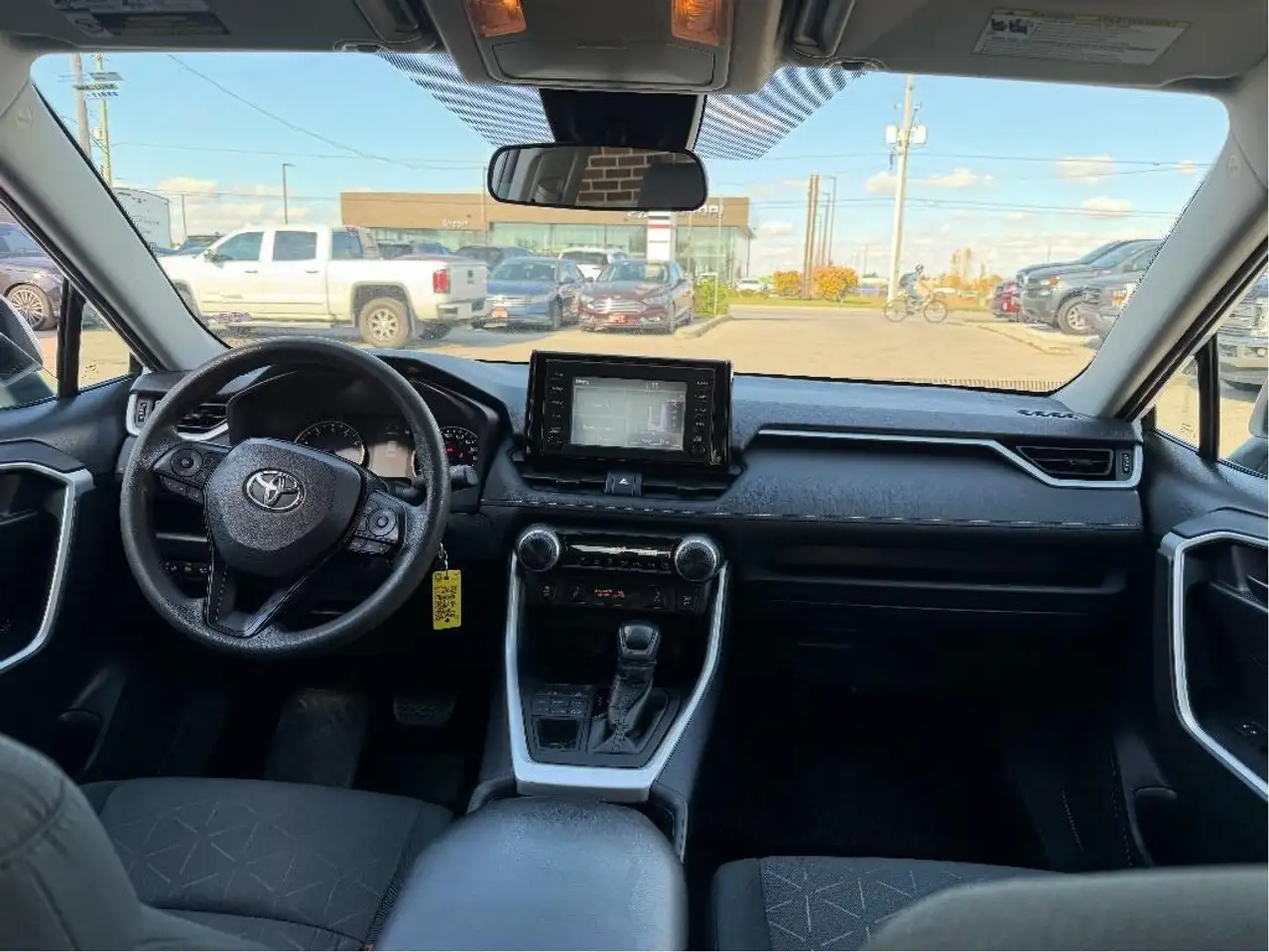 Toyota RAV 4 снимка Toyota RAV 4