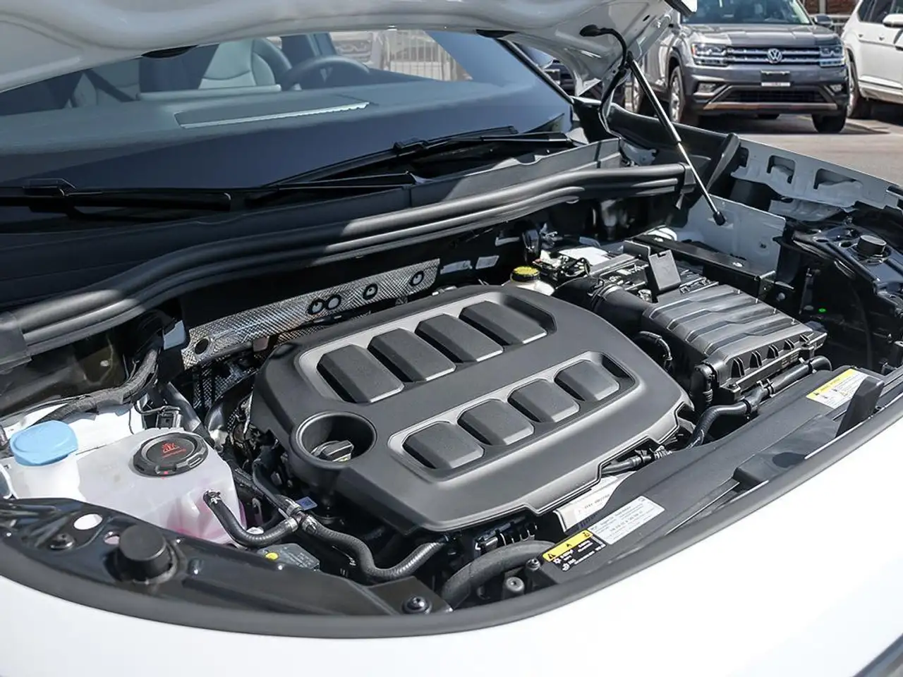 Volkswagen Tiguan снимка Volkswagen Tiguan