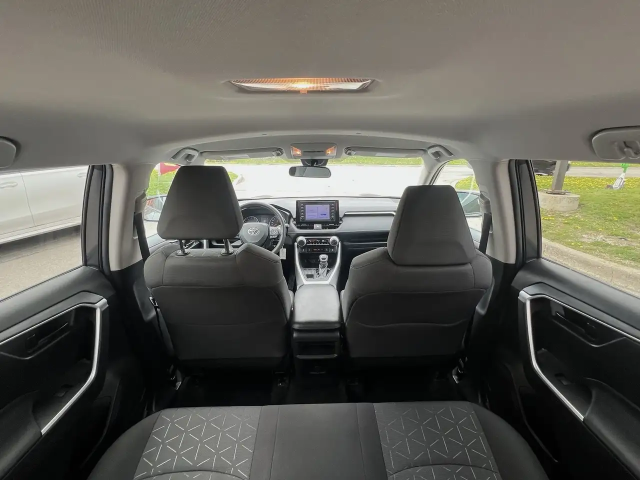 Toyota RAV 4 снимка Toyota RAV 4