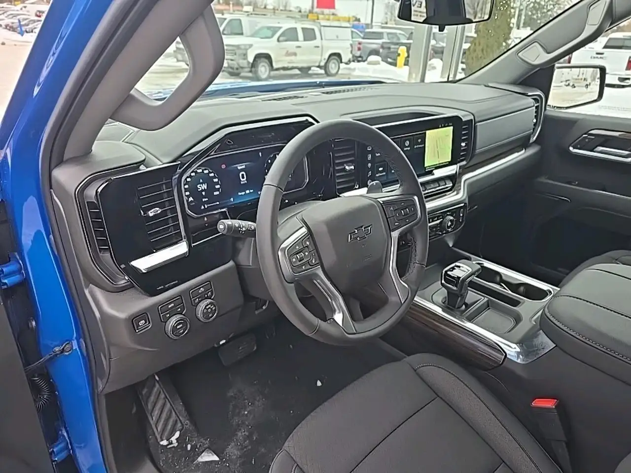 Chevrolet Silverado 1500 снимка Chevrolet Silverado 1500