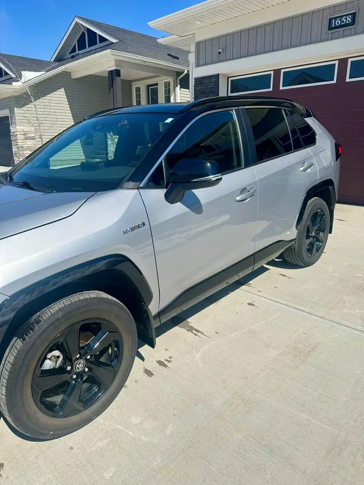 Toyota RAV 4 снимка Toyota RAV 4