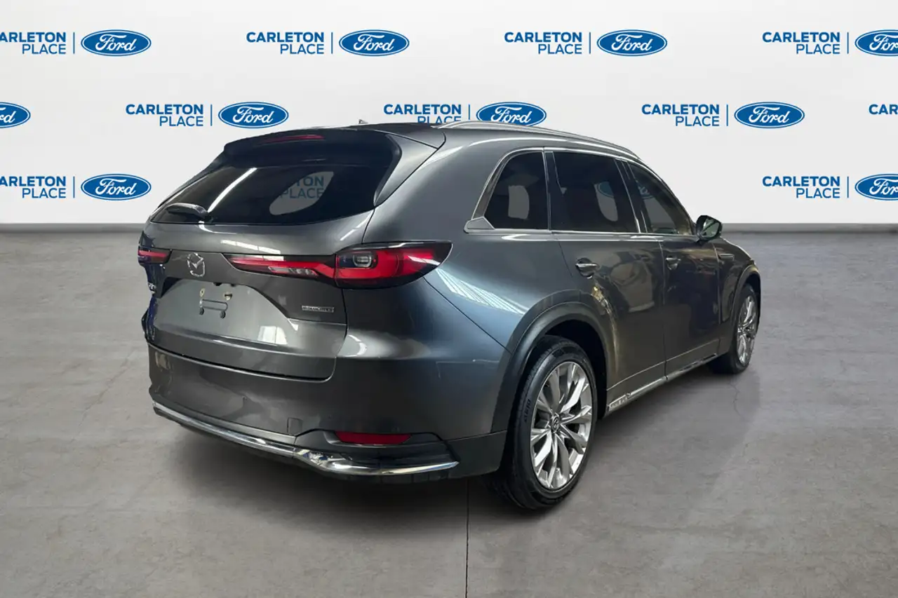 Mazda CX-90 MHEV fotografie Mazda CX-90 MHEV