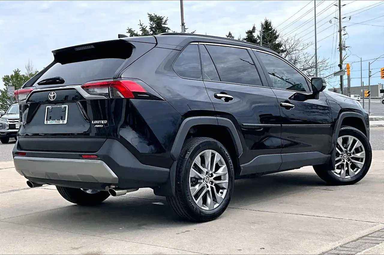 Toyota RAV 4 снимка Toyota RAV 4