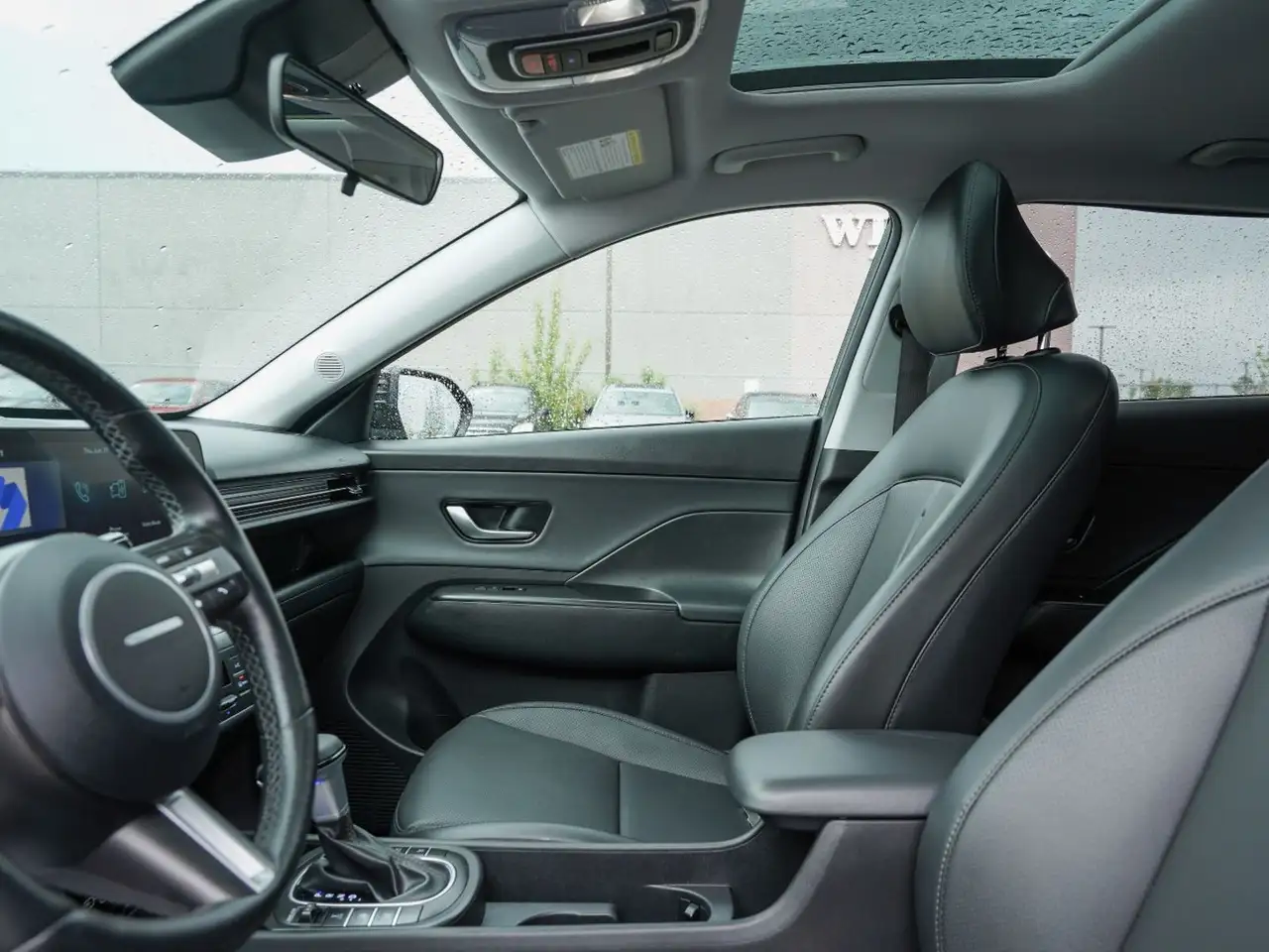 Hyundai KONA снимка Hyundai KONA