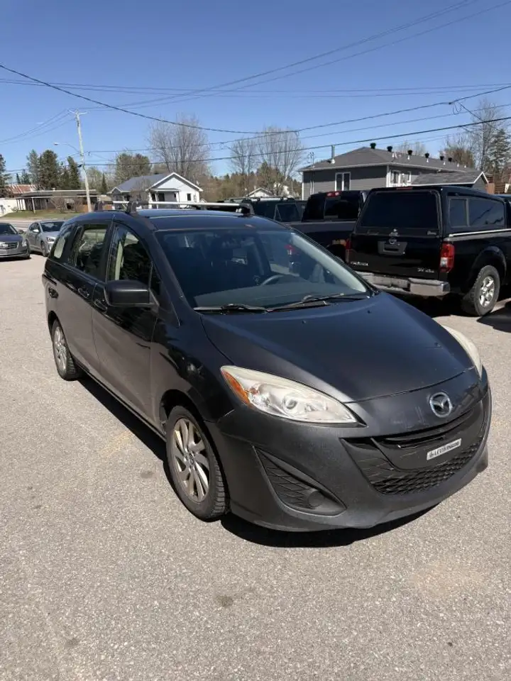 Mazda 5 photo Mazda 5
