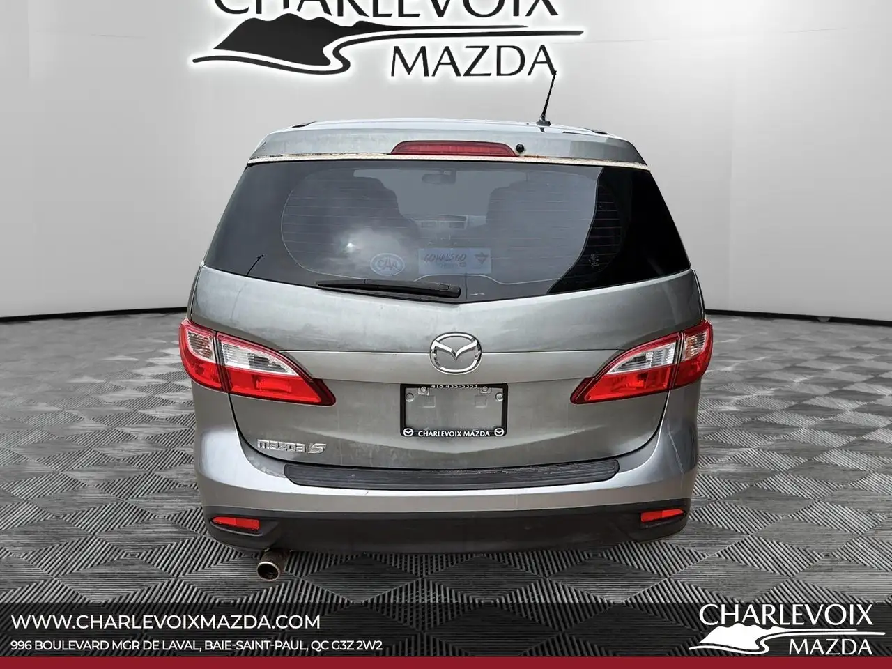 Mazda 5 снимка Mazda 5