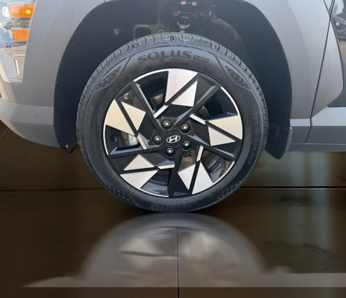 Hyundai KONA снимка Hyundai KONA