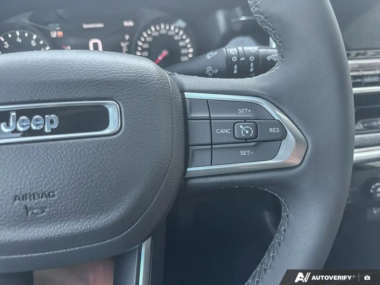 Jeep Compass снимка Jeep Compass