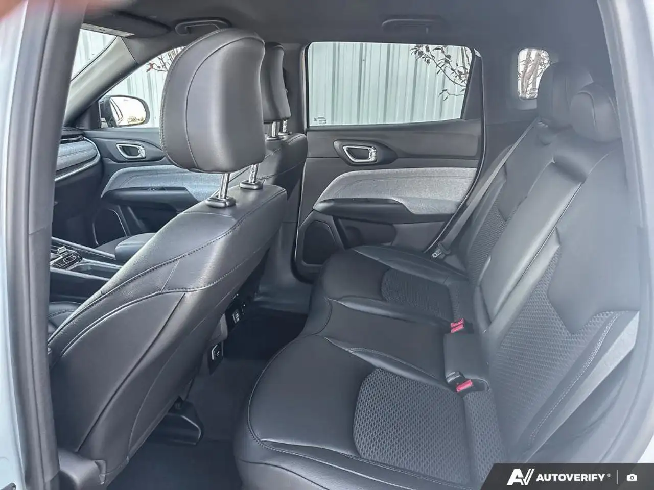 Jeep Compass снимка Jeep Compass