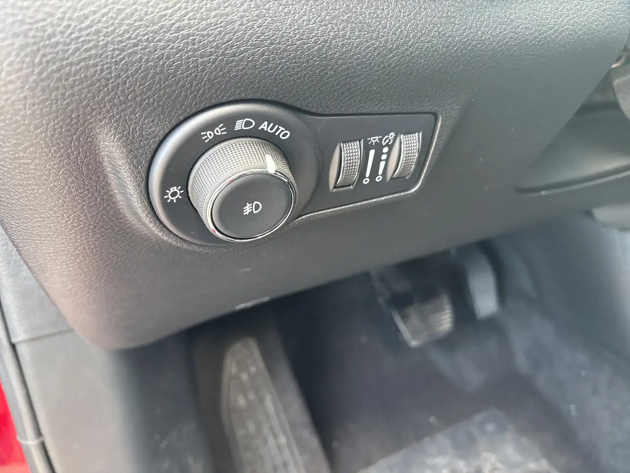 Jeep Compass photo Jeep Compass