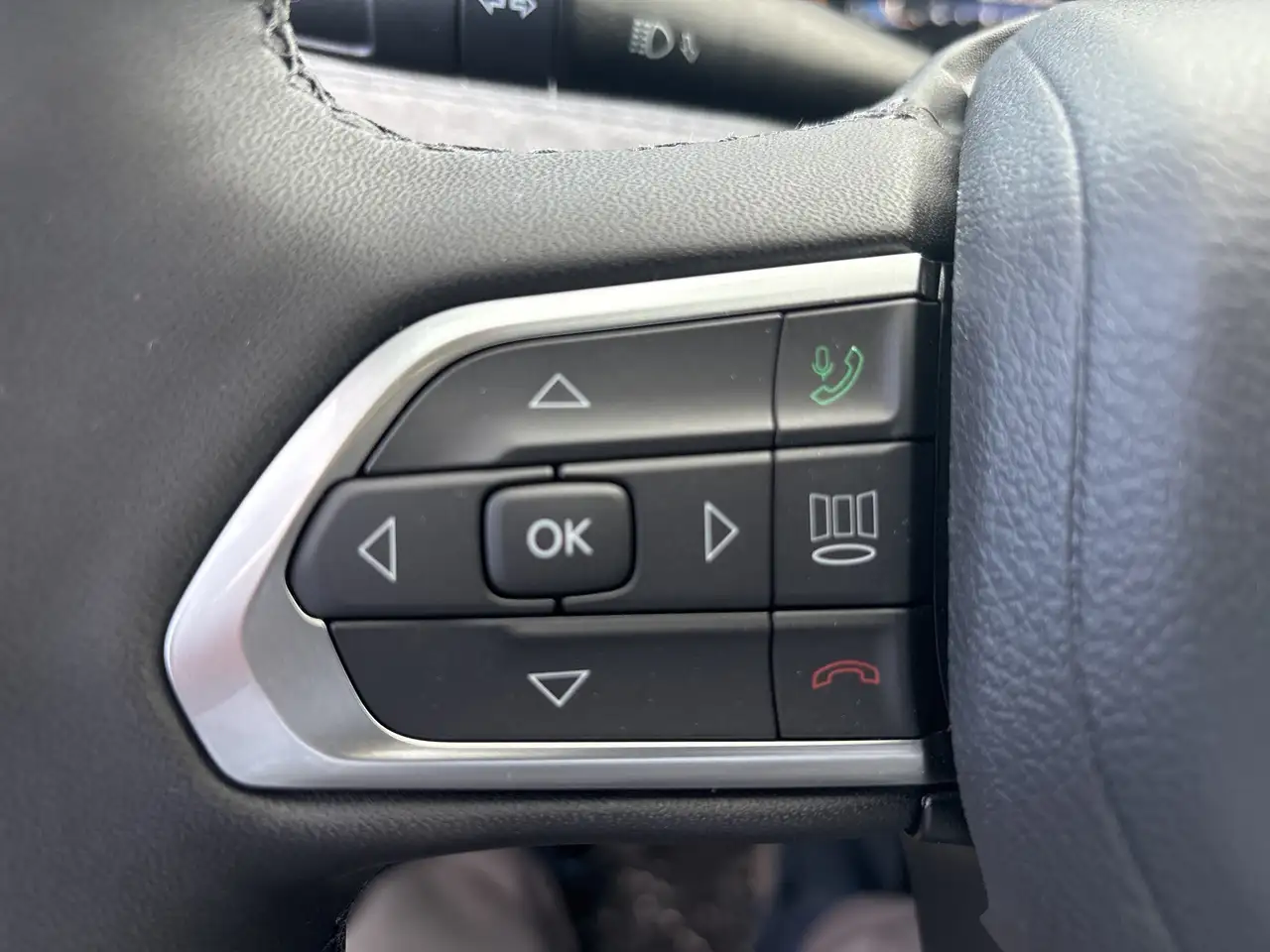 Jeep Compass photo Jeep Compass