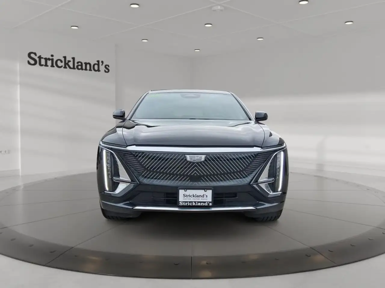 Cadillac Lyriq снимка Cadillac Lyriq