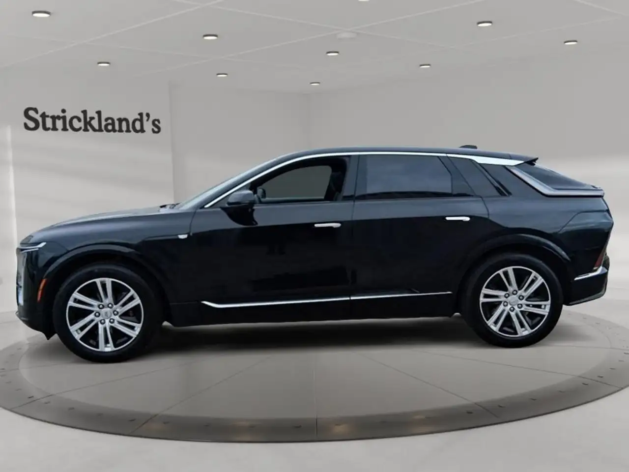 Cadillac Lyriq снимка Cadillac Lyriq